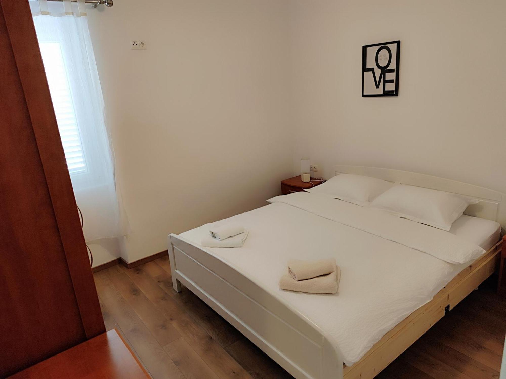 Apartman Daniel With Free Parking Mundanije Exterior foto